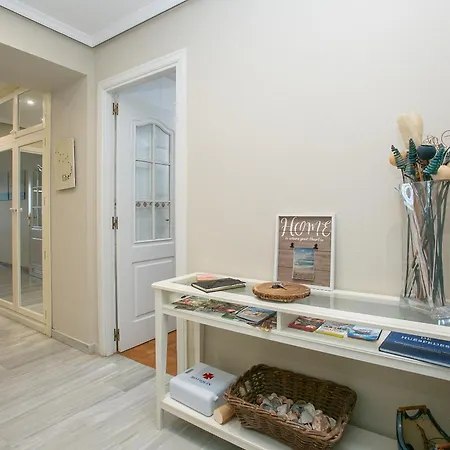 Piso Sobre El Mar 托雷莫利诺斯