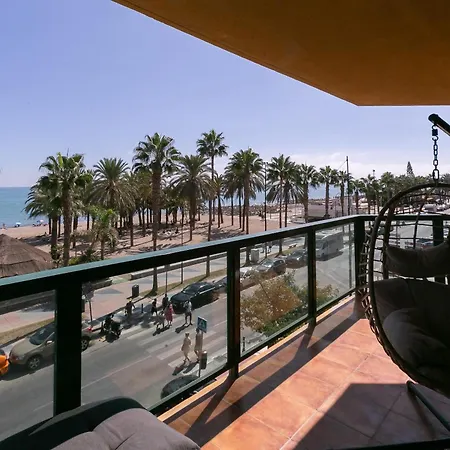 Piso Sobre El Mar דירה